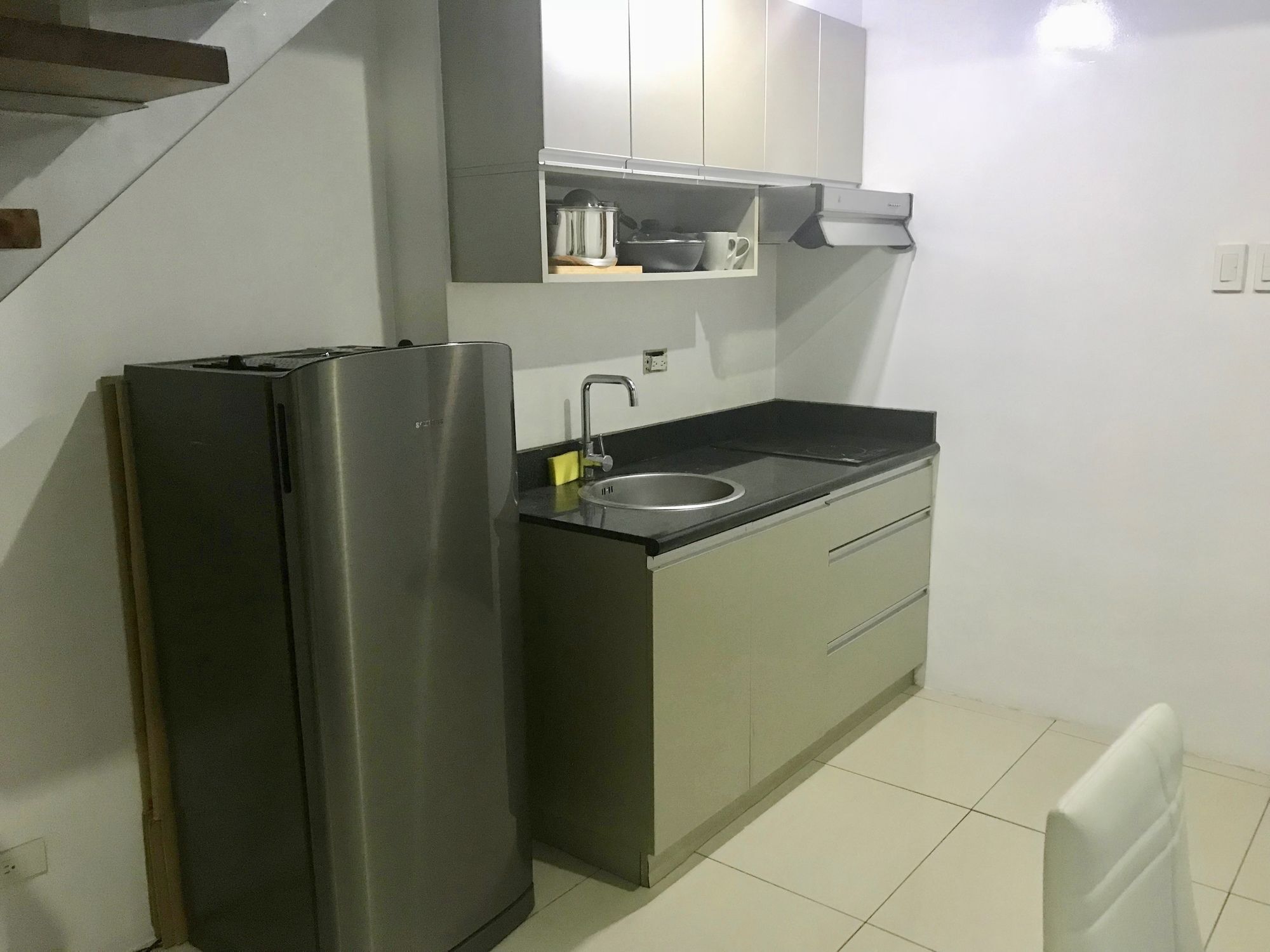 The Beacon Serviced Residences Makati City Esterno foto
